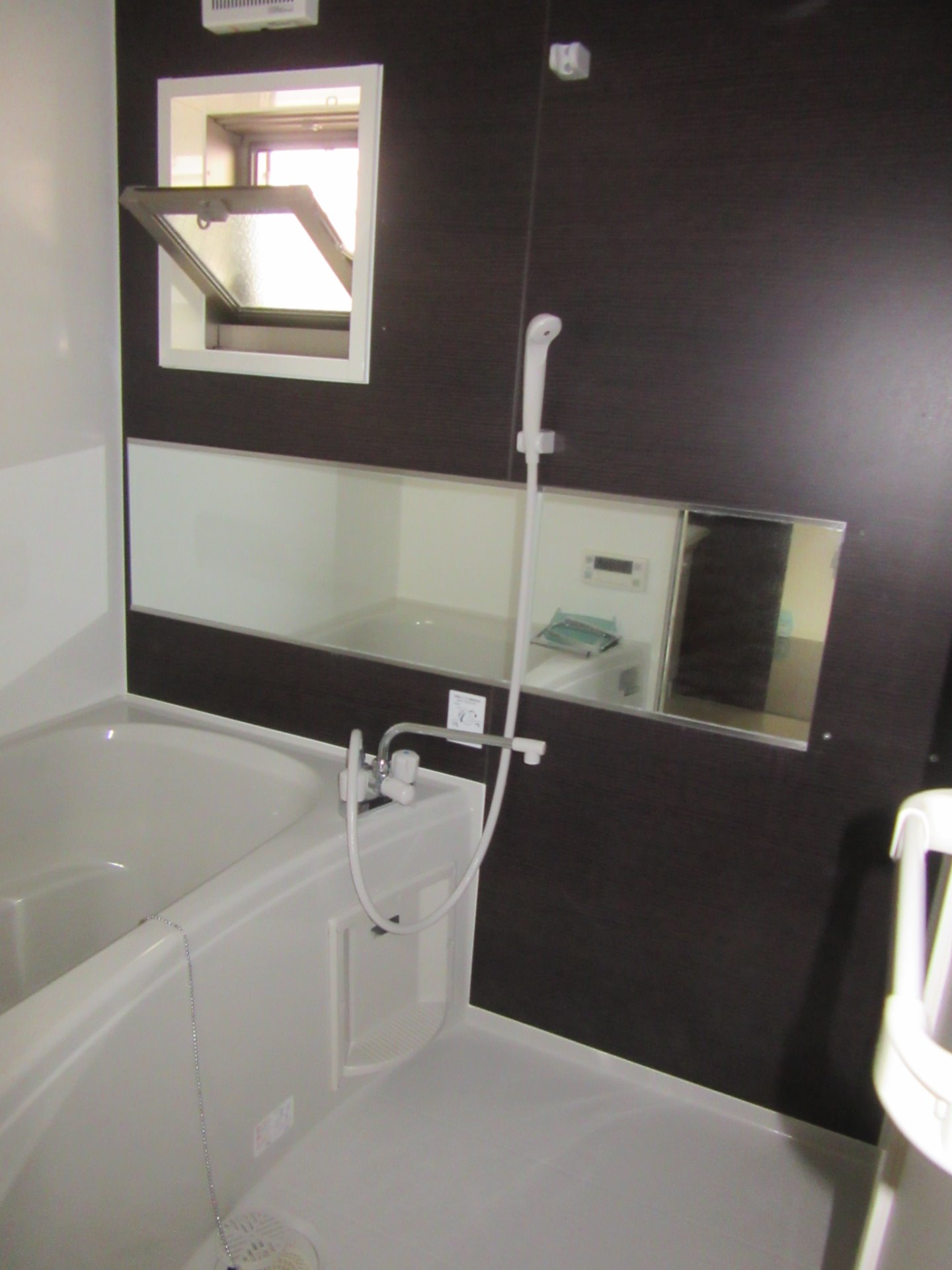 バスルーム a bathroom 